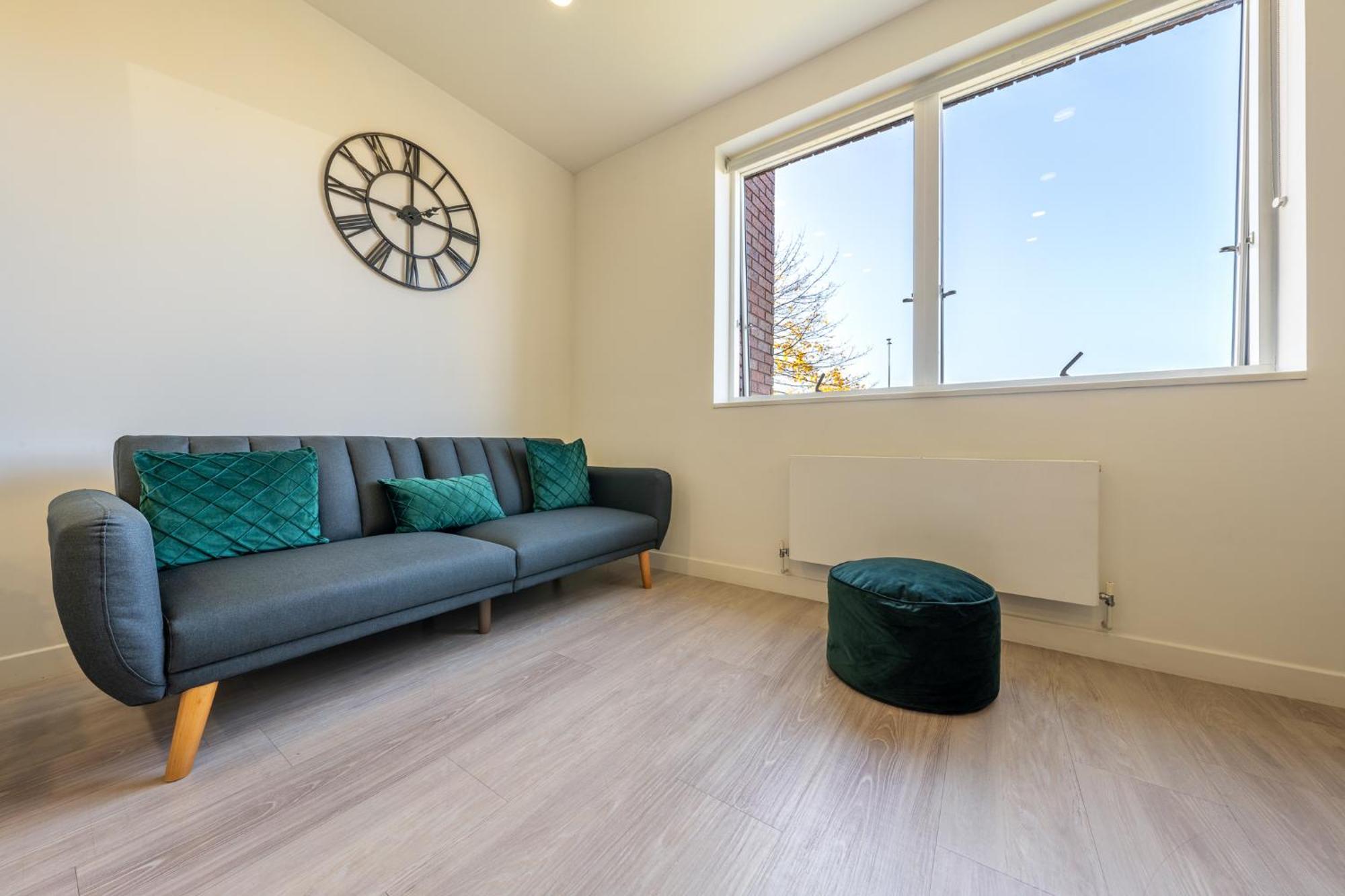 Luxury 1 Bedroom Serviced Apartment With Roof Terrace & Gym Stevenage Luaran gambar