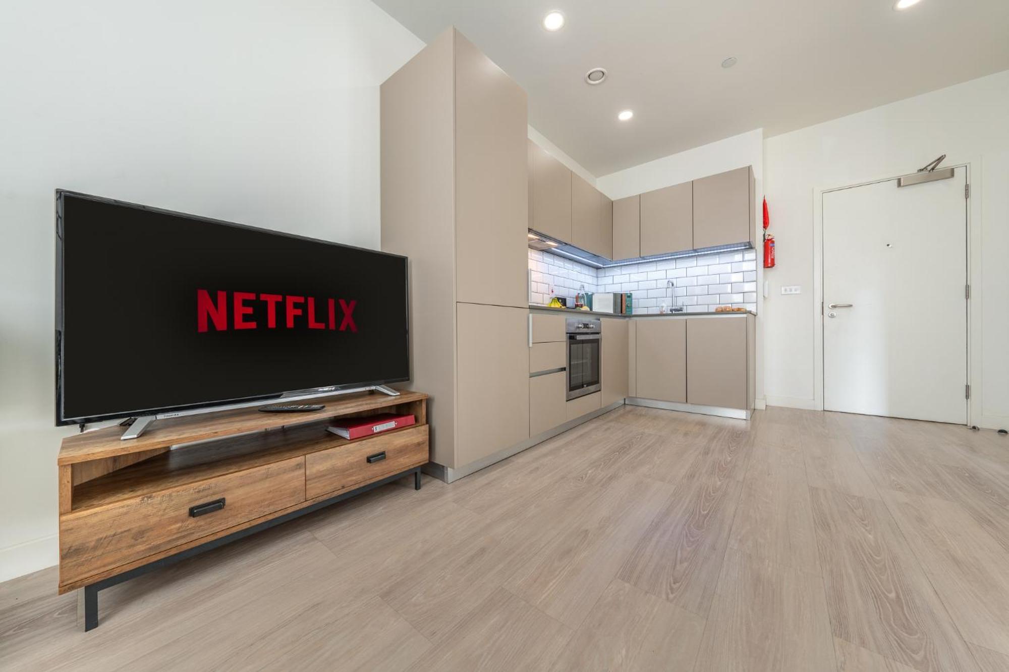 Luxury 1 Bedroom Serviced Apartment With Roof Terrace & Gym Stevenage Luaran gambar