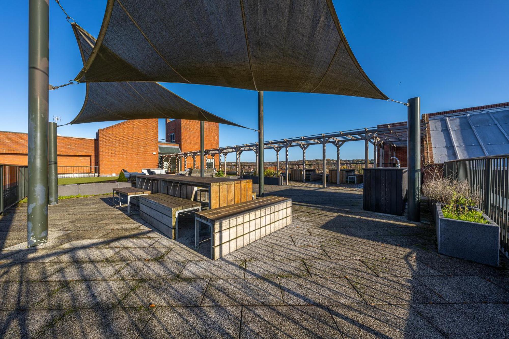 Luxury 1 Bedroom Serviced Apartment With Roof Terrace & Gym Stevenage Luaran gambar